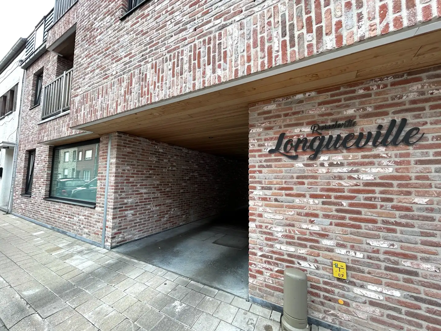 Recent twee-slaapkamerappartement op wandelafstand van centrum Meulebeke! foto 2