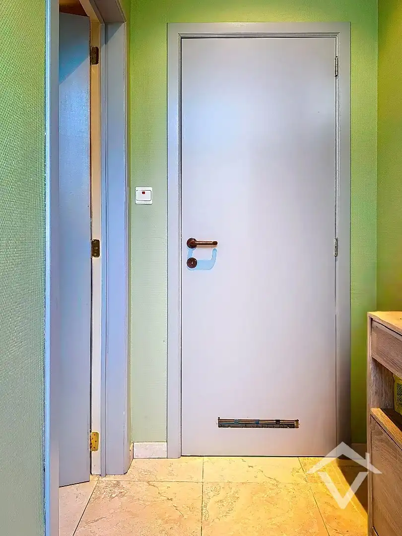 Woning met 4 slaapkamers en garage te Gistel  foto 2