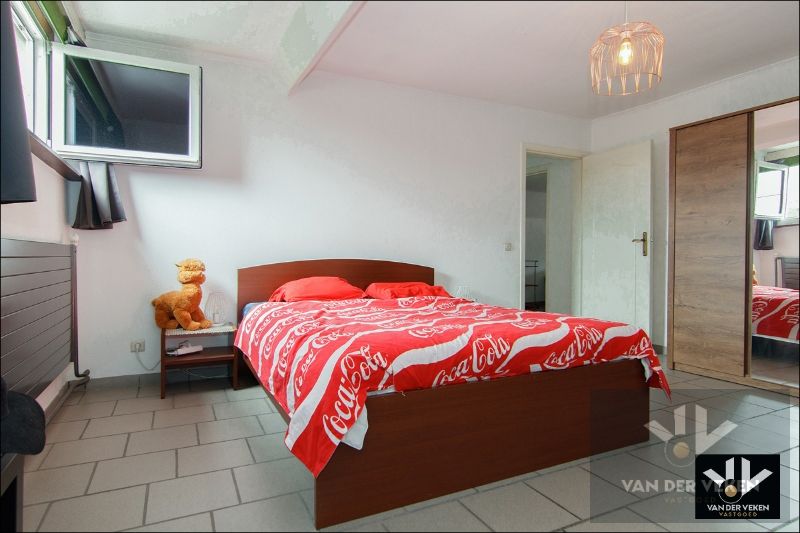Ruime duplex met 3 slaapkamers in het groene Tuilt-Kuringen foto 12