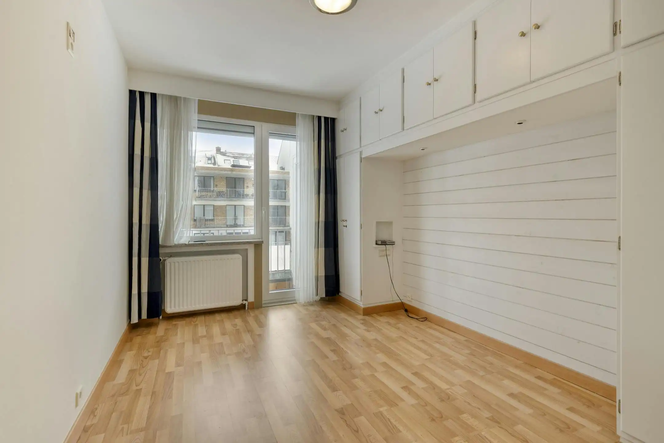 Ruim 3 slaapkamer appartement te koop in centrum Knokke foto 8