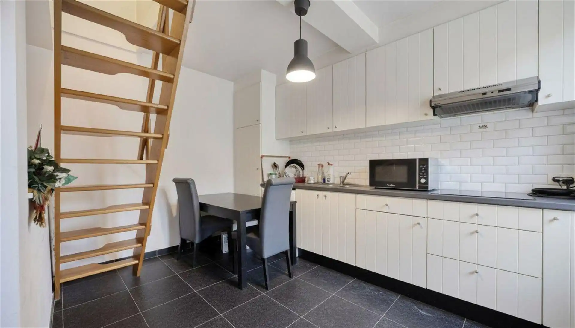 Uniek opbrengsteigendom/woonst van 65 m² op een toplocatie foto 5