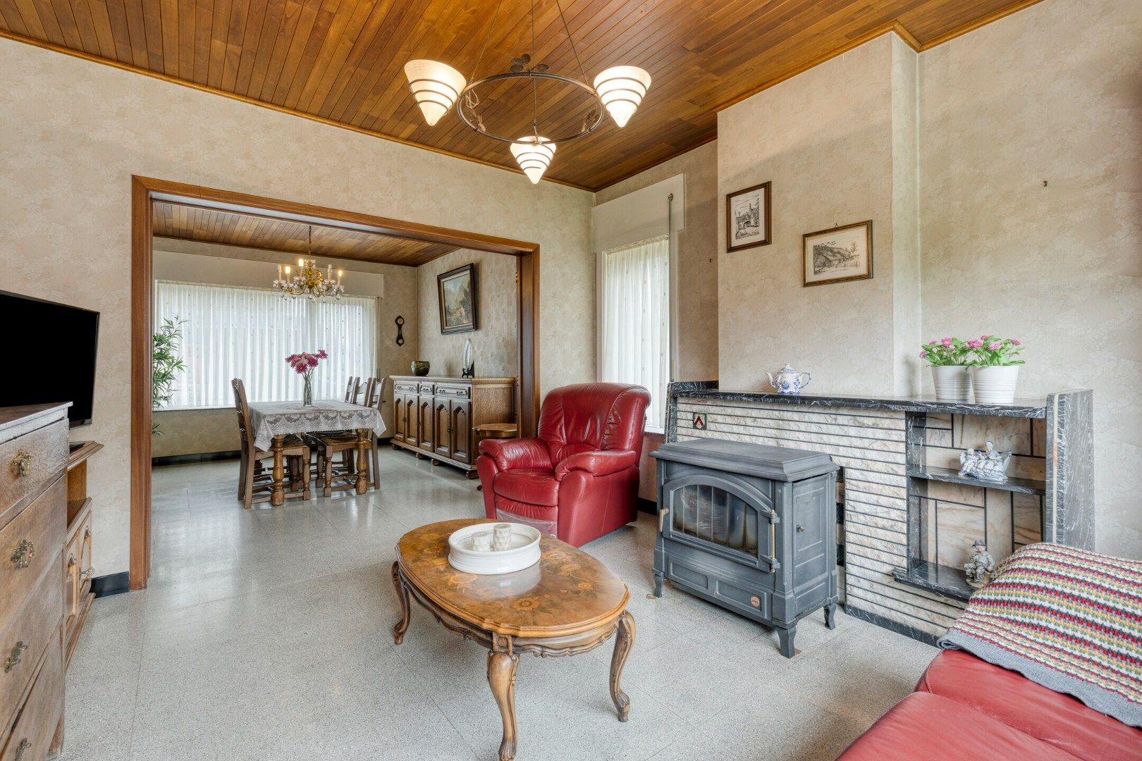 Robuuste open bebouwing met 4slpks  foto 5