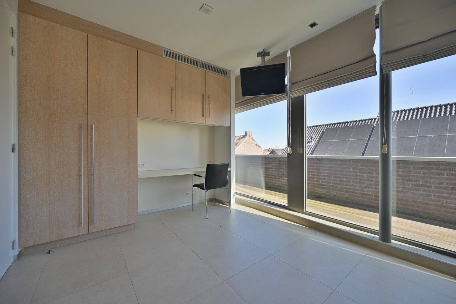 Schitterend penthouse van 185 m² gelegen op de 2de verdieping van een exclusieve residentie "Park Oud Rekem" in hartje Oud-Rekem te Lanaken. foto 21