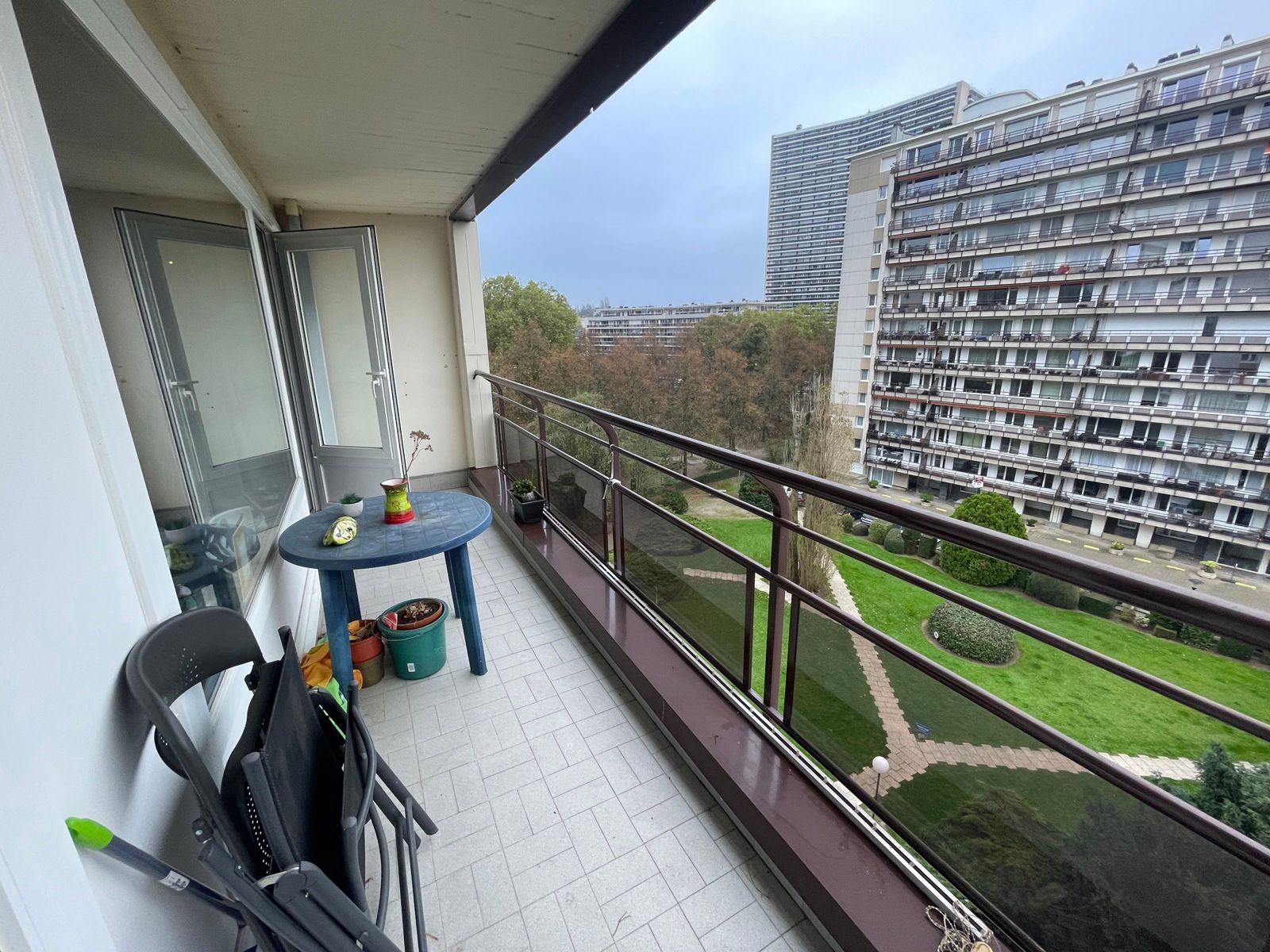 OPTIE Appartement met één slaapkamer, terras en kelder foto 11