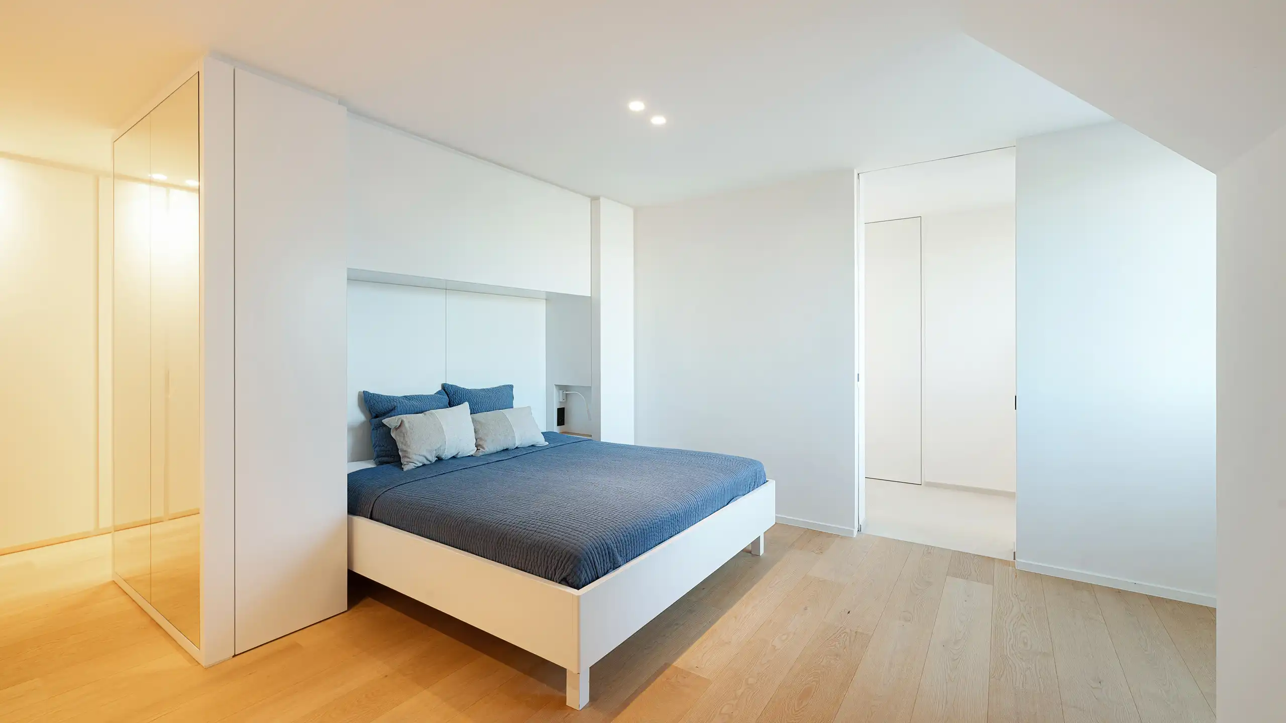 Luxueus appartement met frontaal zicht op het Zegemeer. foto 17