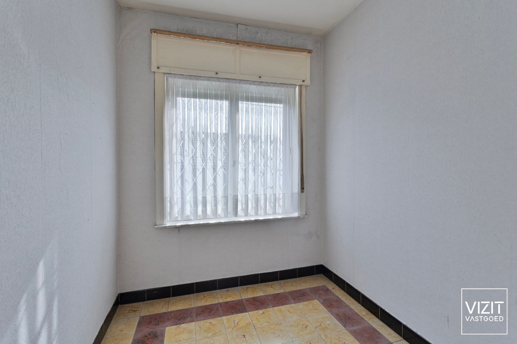 Te renoveren woning met potentieel in Denderhoutem foto 16