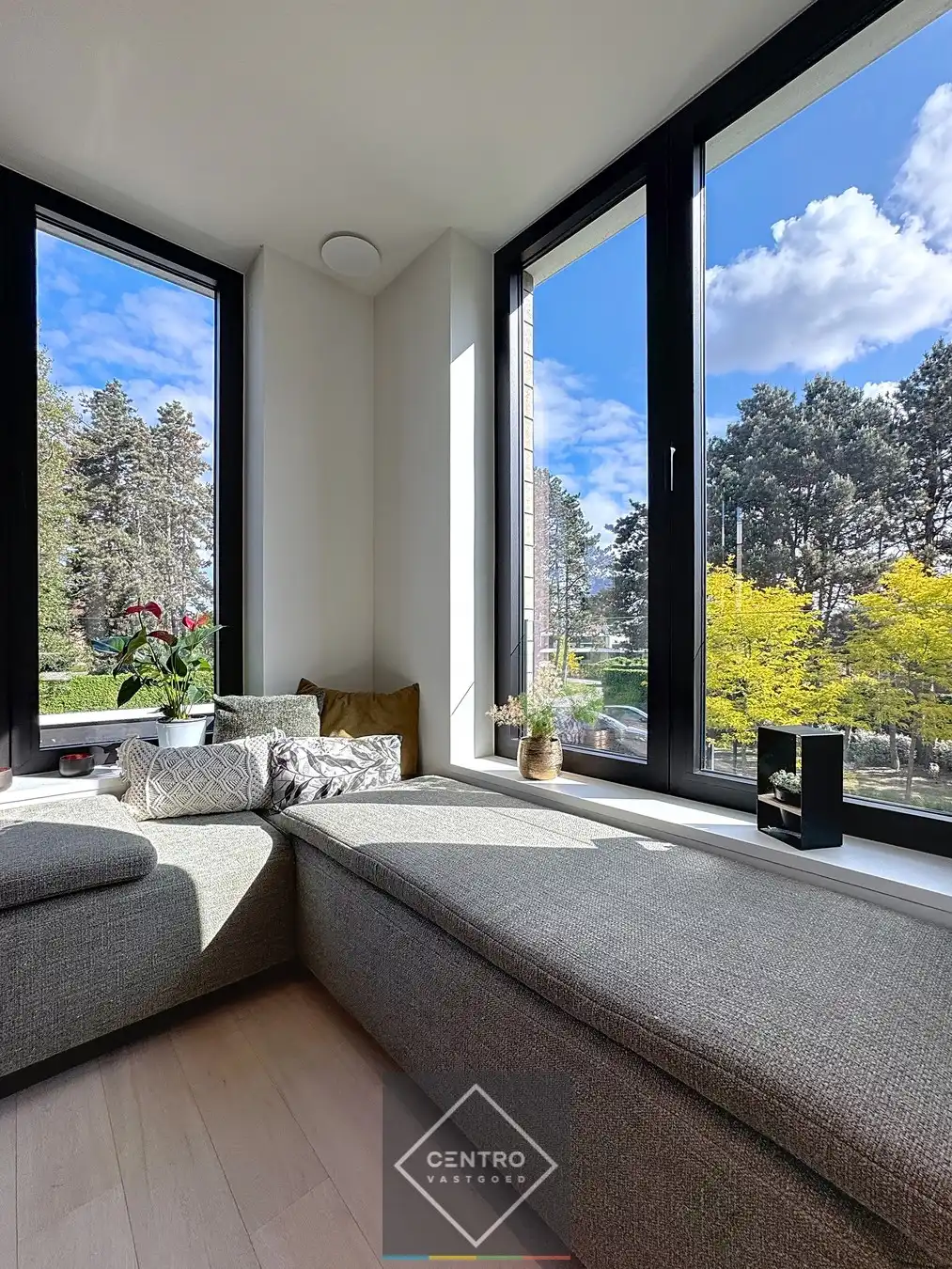 Exclusief & luxueus afgewerkt ("Obumex") VILLA-APPARTEMENT met prachtig TERRAS in een groene omgeving met ALLE PRIVACY! foto 11