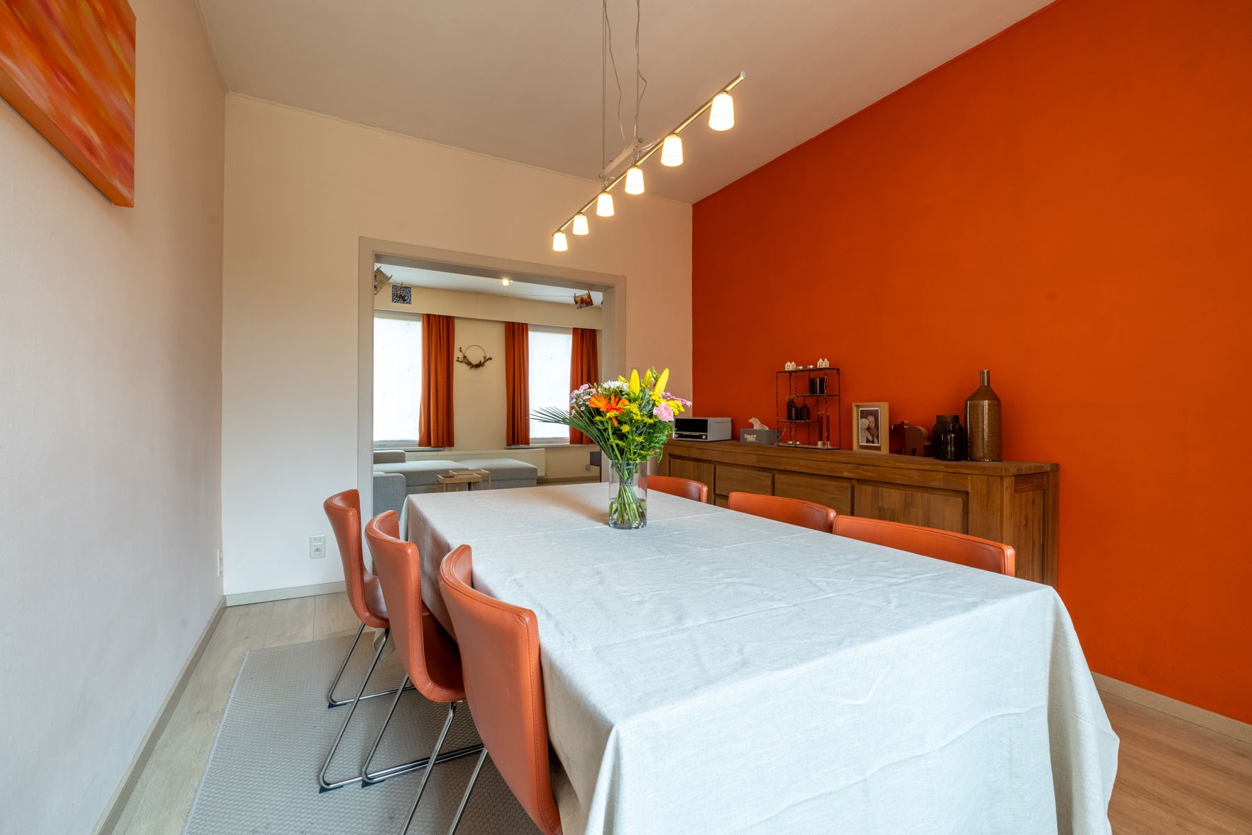 Instapklare woning met tuin in hartje Melle! foto 6