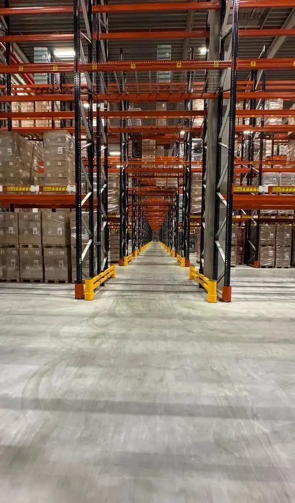 Nieuwbouw logistiek magazijn te huur aan Kluizendok in Haven van Gent foto 7