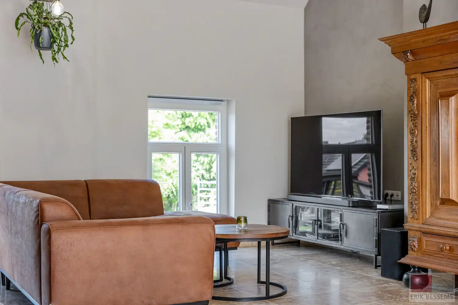 Unieke loft-appartement aan de Oude Kerkstraat 55 in Dilsen-Stokkem foto 11