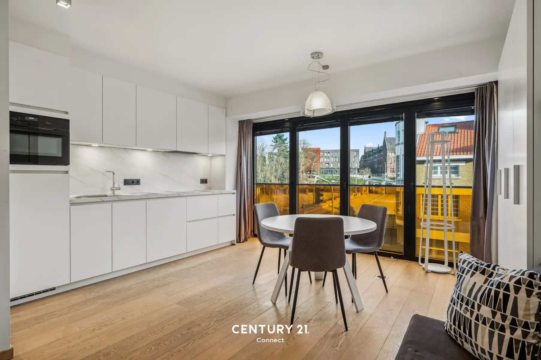 Lichtrijke studio in Leuven/Heverlee! foto {{pictureIndex}}