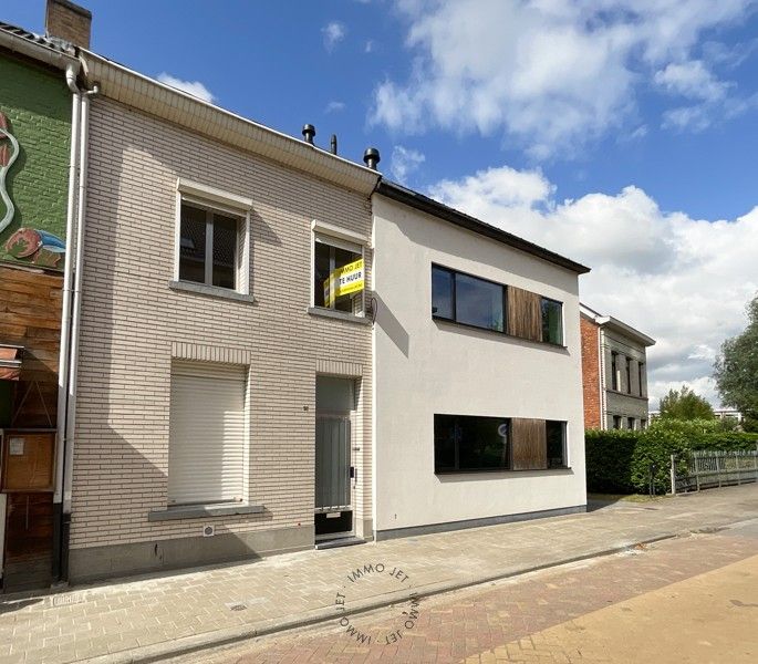 ()=>{if(producerUpdateValueVersion(node),producerAccessed(node),node.value===ERRORED)throw node.error;return node.value} Sint-Elisabethstraat 56 - 9120 Melsele