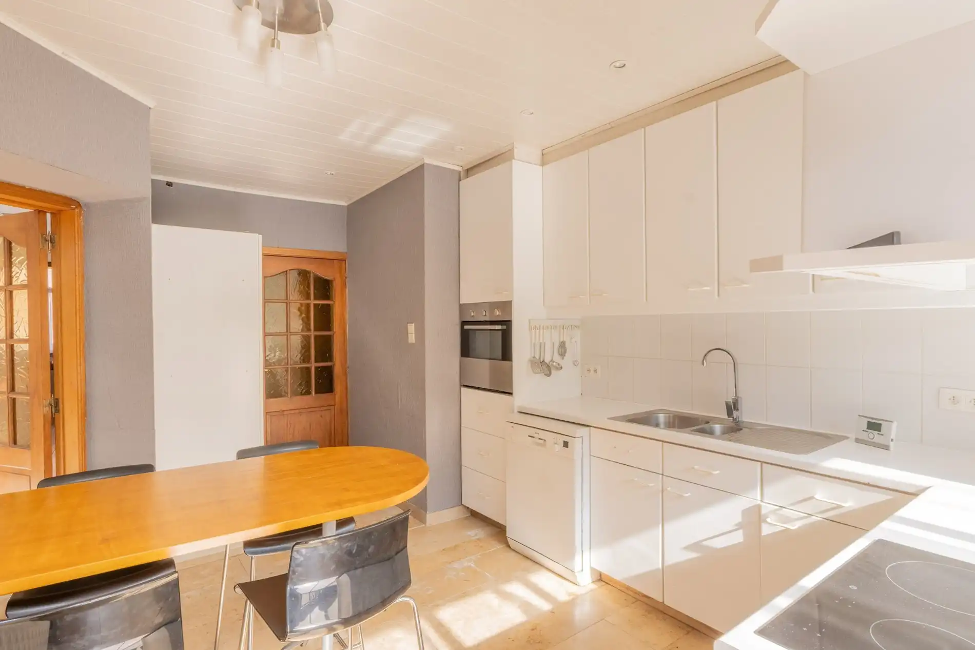 Charmant herenhuis met 5 kamers en zonnige tuin foto 11