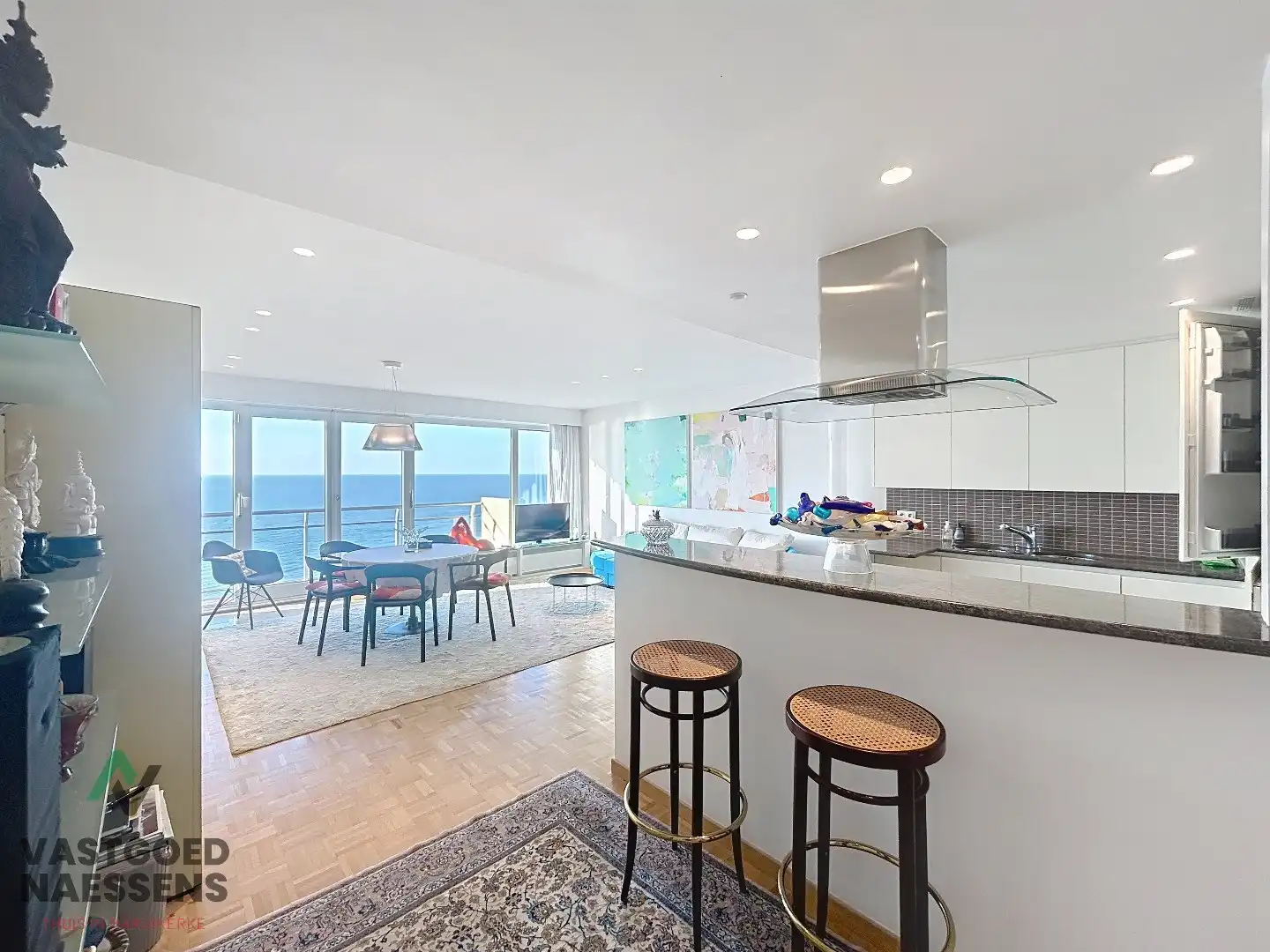 SCHITTEREND 3 SLPK APP MET TERRAS EN ZICHT OP ZEE foto 3