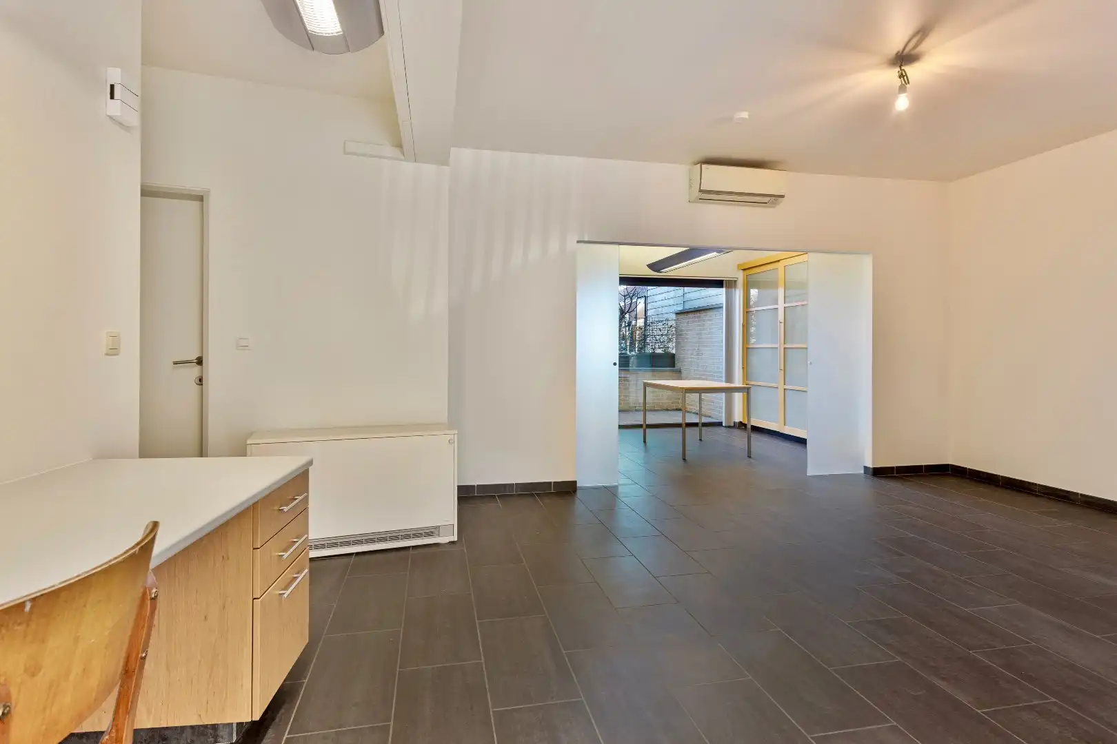 Energiezuinig en instapklaar gelijkvloersappartement met private koer foto 6