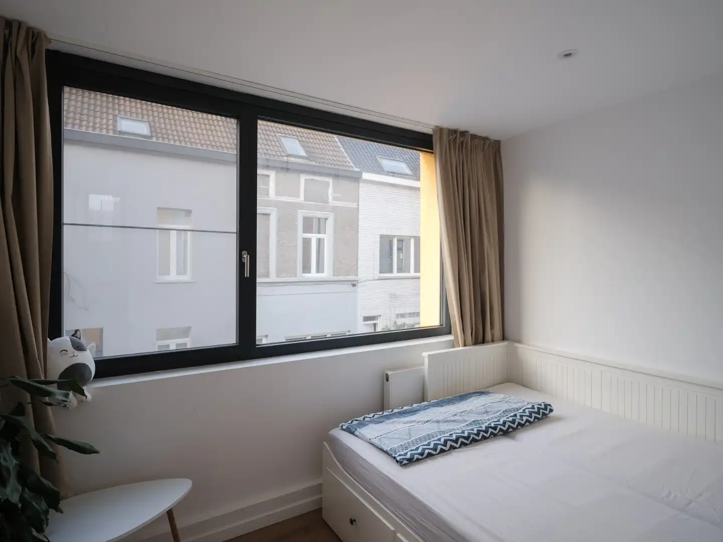 Opvallende luxerenovatie met 3 slaapkamers foto 19