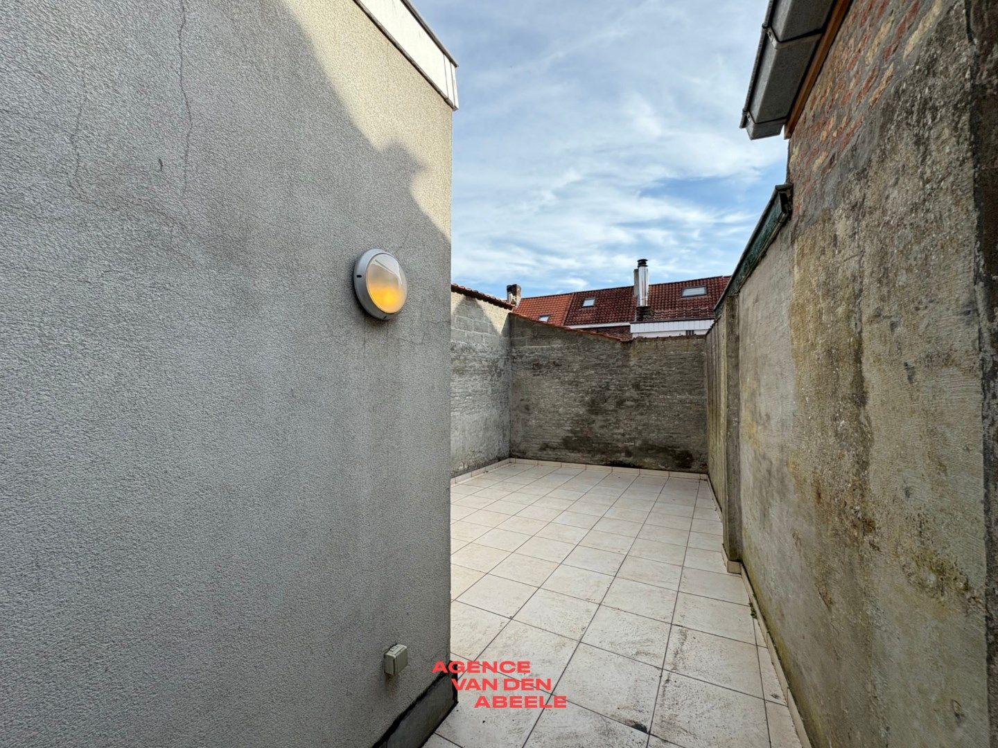 Zeer ruime en charmante woning in centrum Brugge foto 14