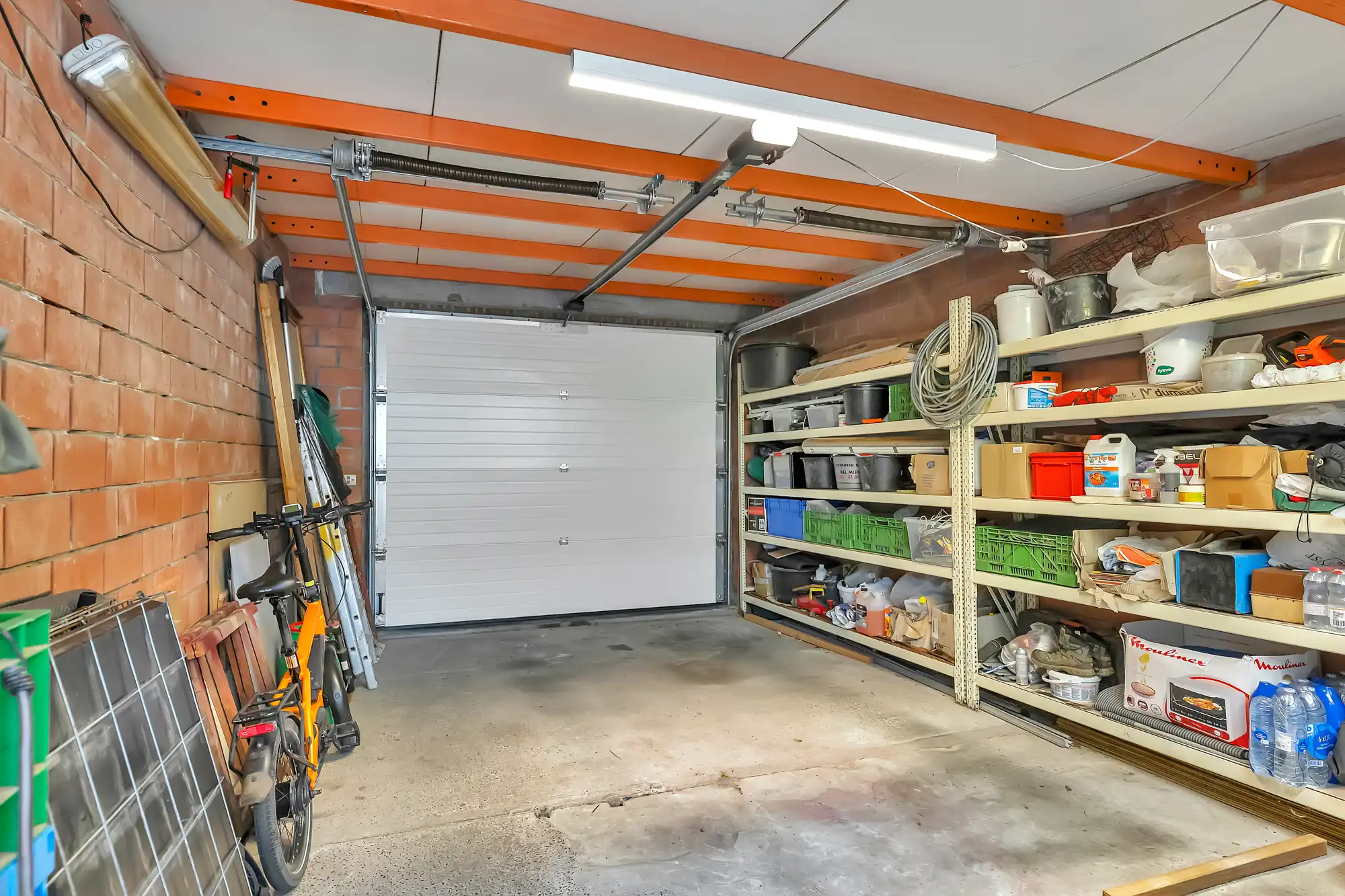 Instapklare woning met ruime bijruimte en garage in Ninove foto 29