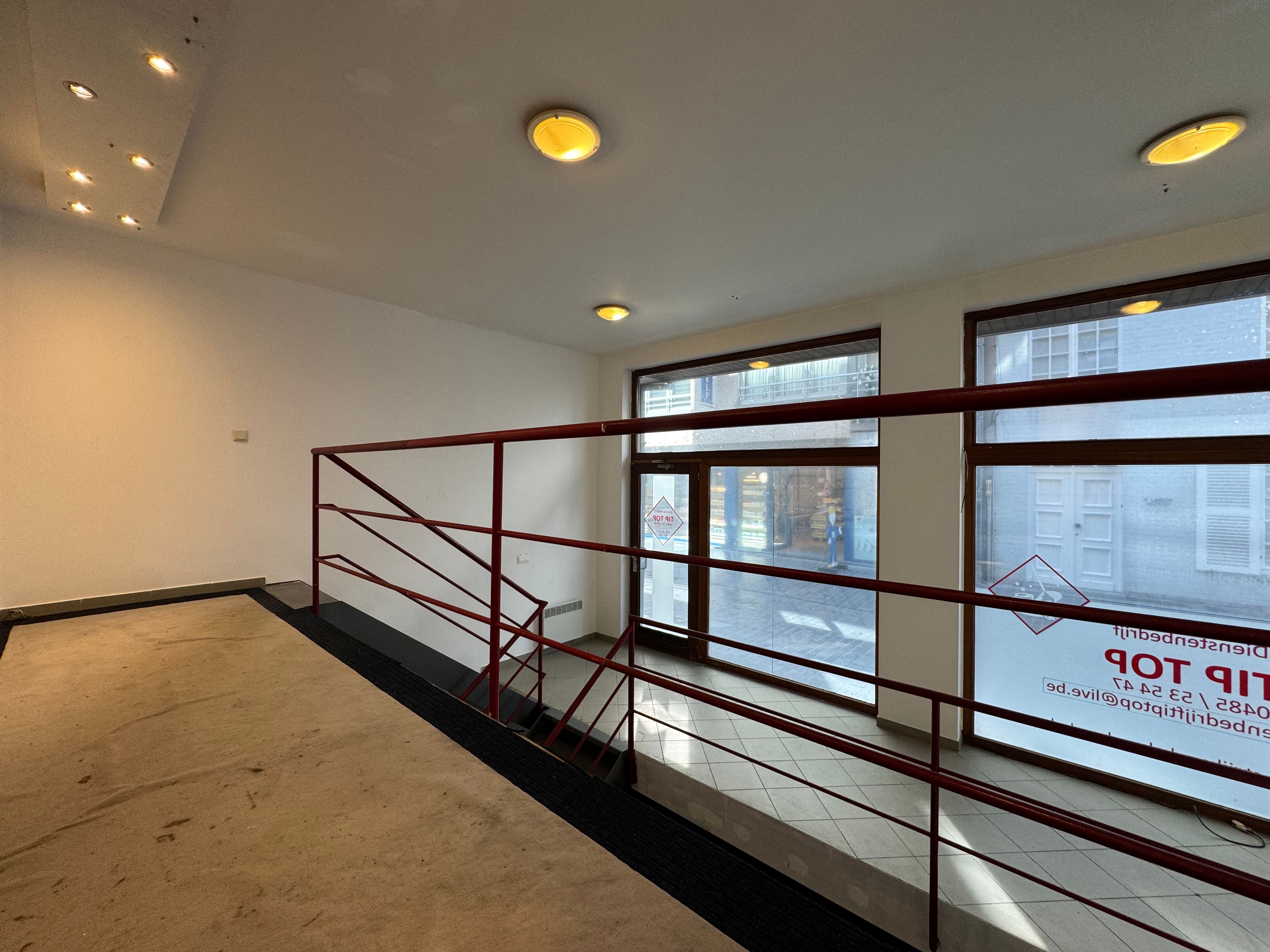 Handelsgelijkvloers 66m² foto 5