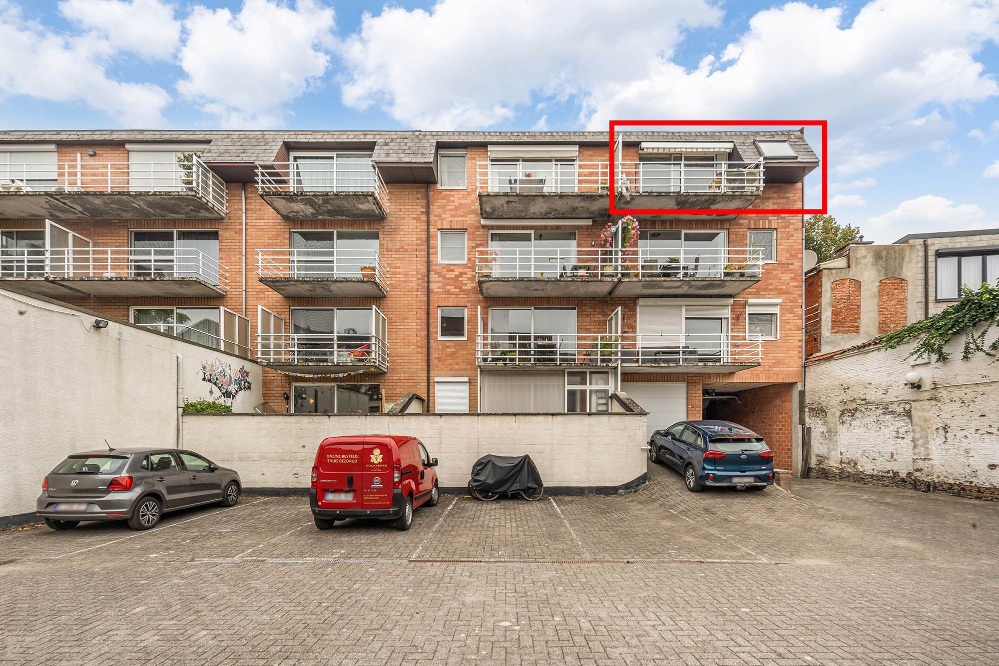 Appartement voor € 335.000 foto {{pictureIndex}}