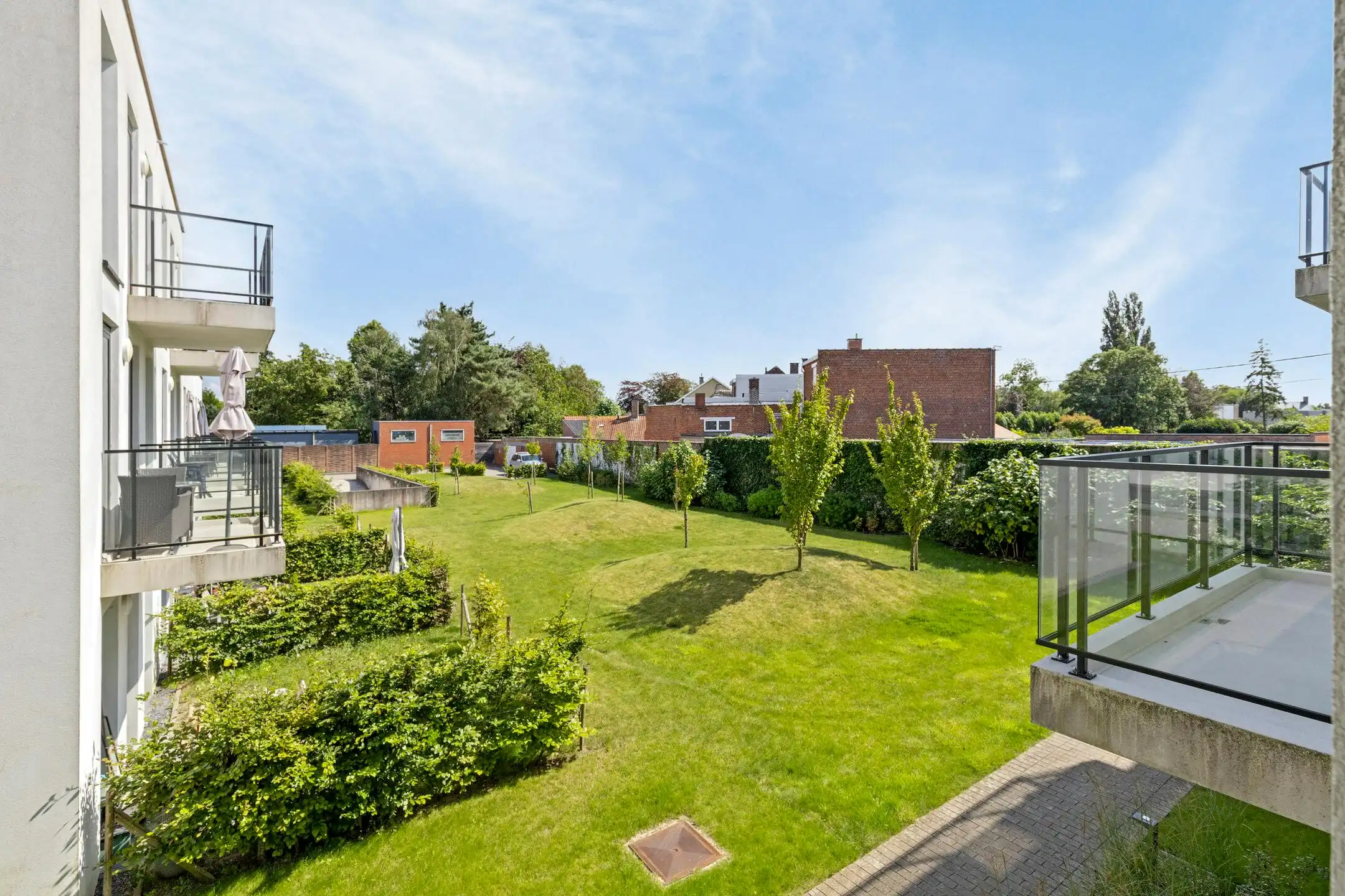 Modern en instapklaar appartement te koop in Roeselare foto 3