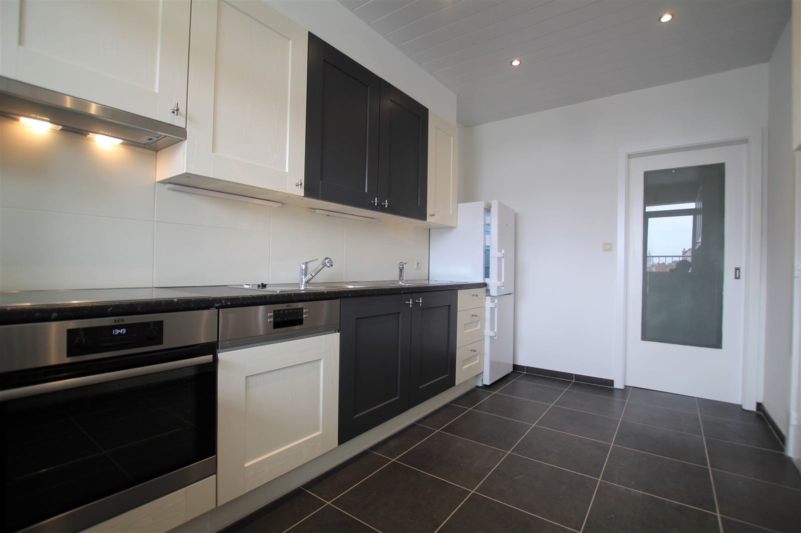 STIJLVOL LUMINEUS APPARTEMENT VAN 170m² foto 14