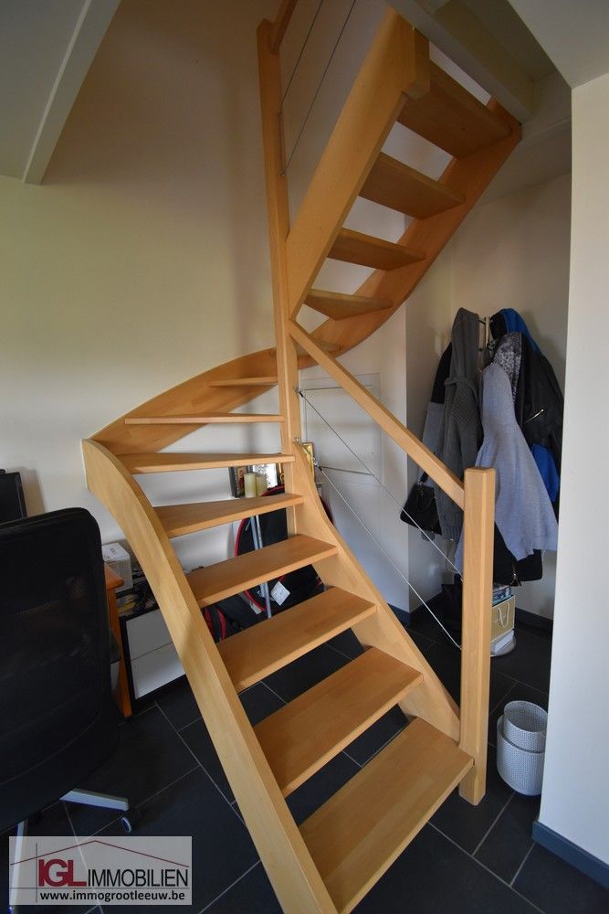 Duplex appartement met garage te huur foto 4