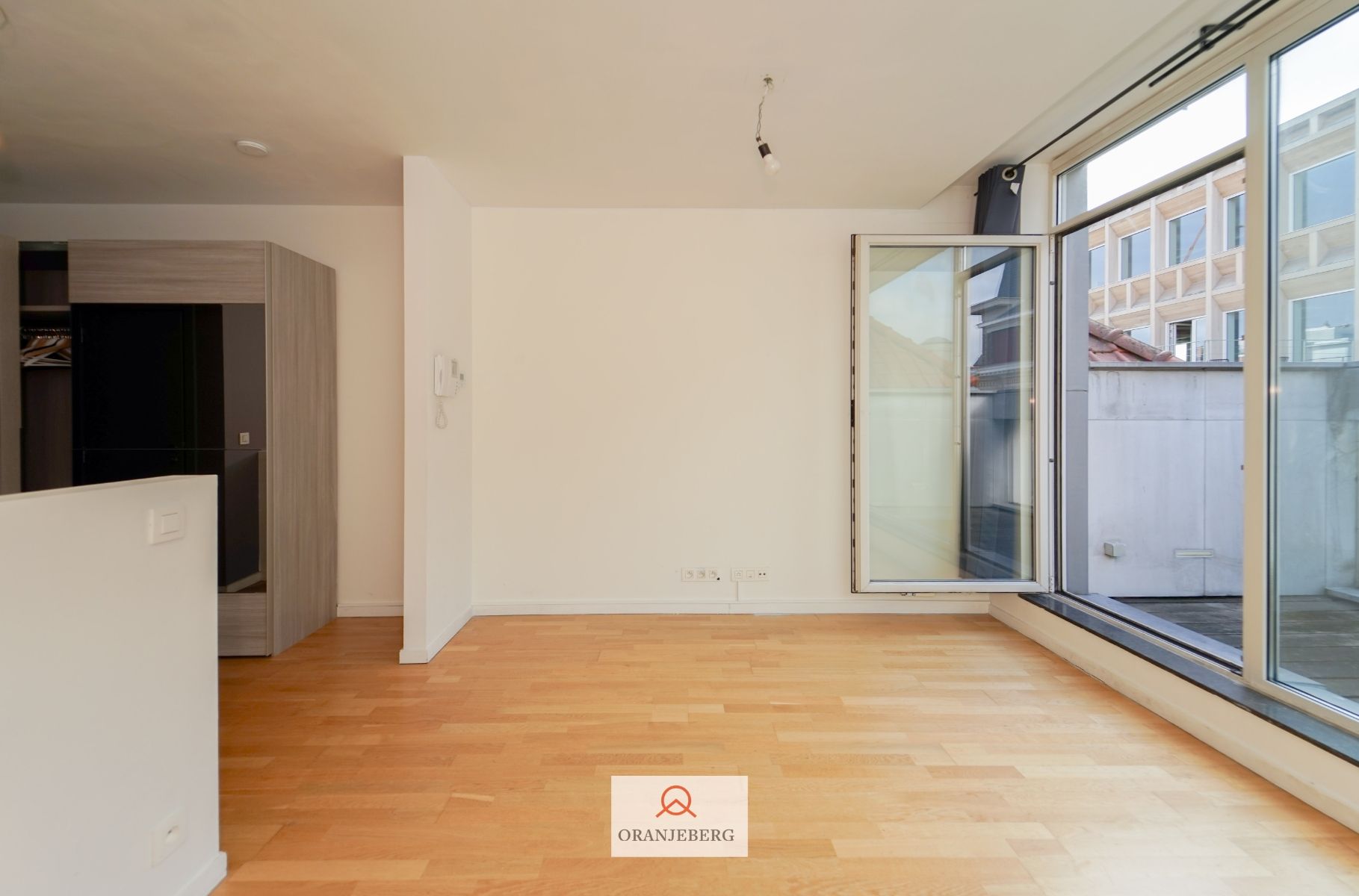 Duplex appartement met 2 terrassen vlakbij Kouter foto 30