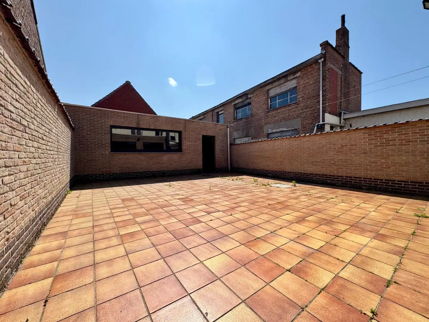 TE RENOVEREN WONING MET 3 SLPKS, GARAGE EN TERRAS foto 13