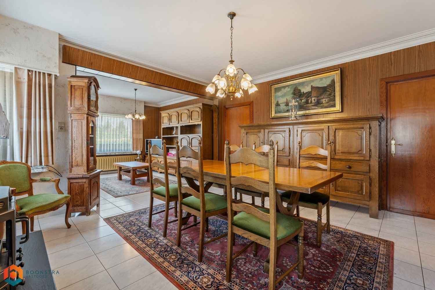 Te renoveren woning met 2 slpkrs foto 2