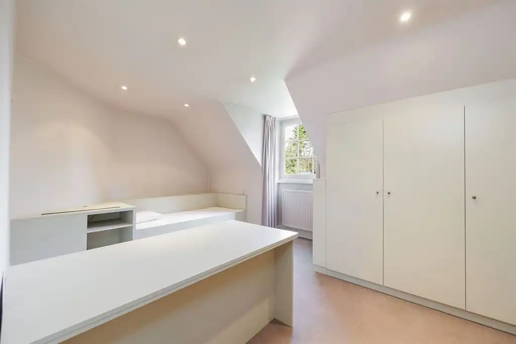 Mooie villa in de doodlopende straat in wijk "Zonnebos" foto 21