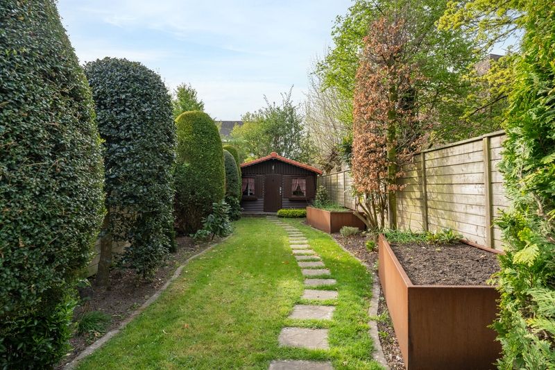 Roeselare - Stadsrand : charmante instapklare open bebouwing met prachtige tuin en ruim wooncomfort (3 slpks) 715 m² foto 14