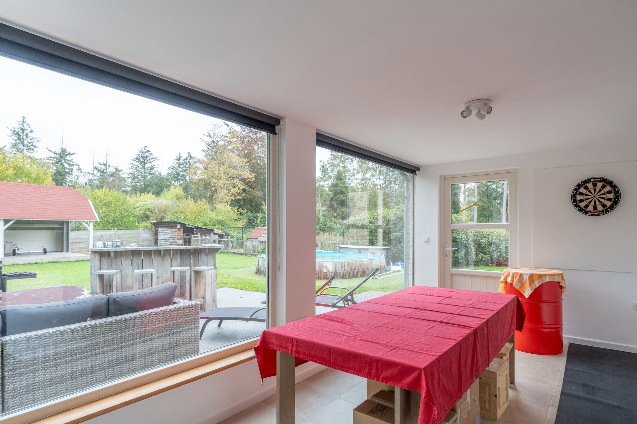 Ruime villa met 5/6 slpks op een perceel van 1.765 m²  foto 13