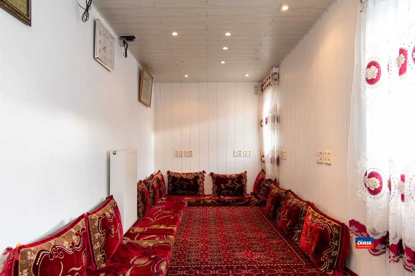 Rijwoning met 5 slaapkamers en tuin foto 12