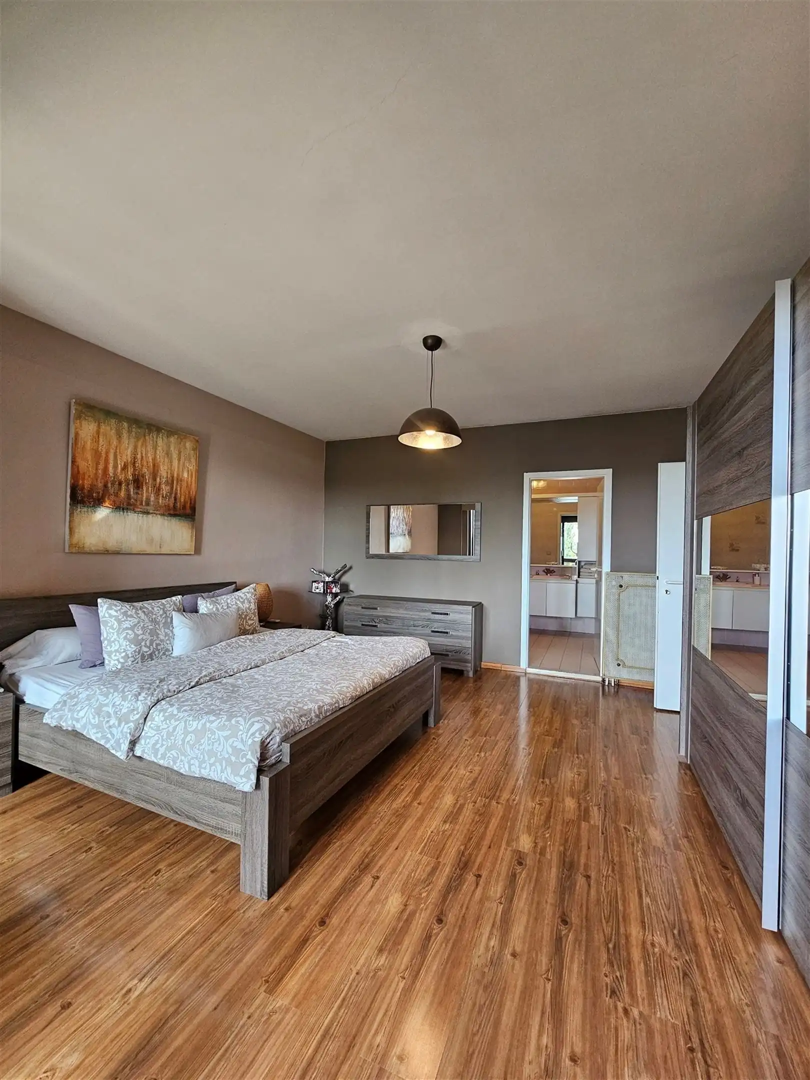 Appartement met 3 slpks, 3 badkamers en 3 terrassen. foto 11