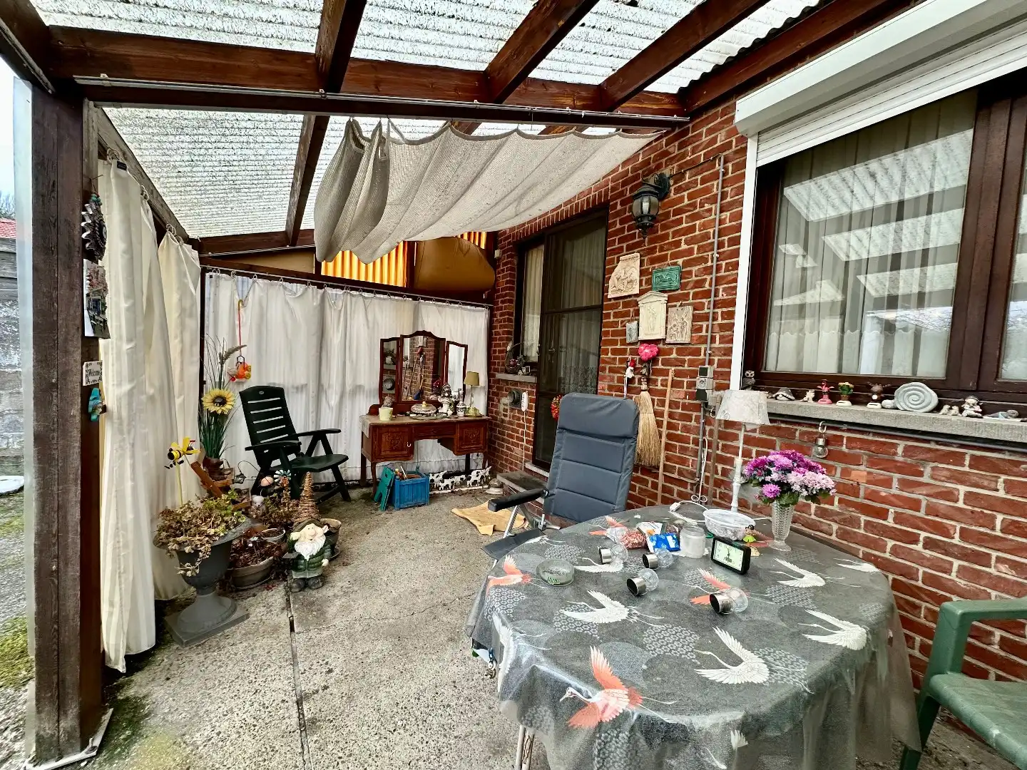 Halfopen woning met ruime tuin in Tongeren foto 13