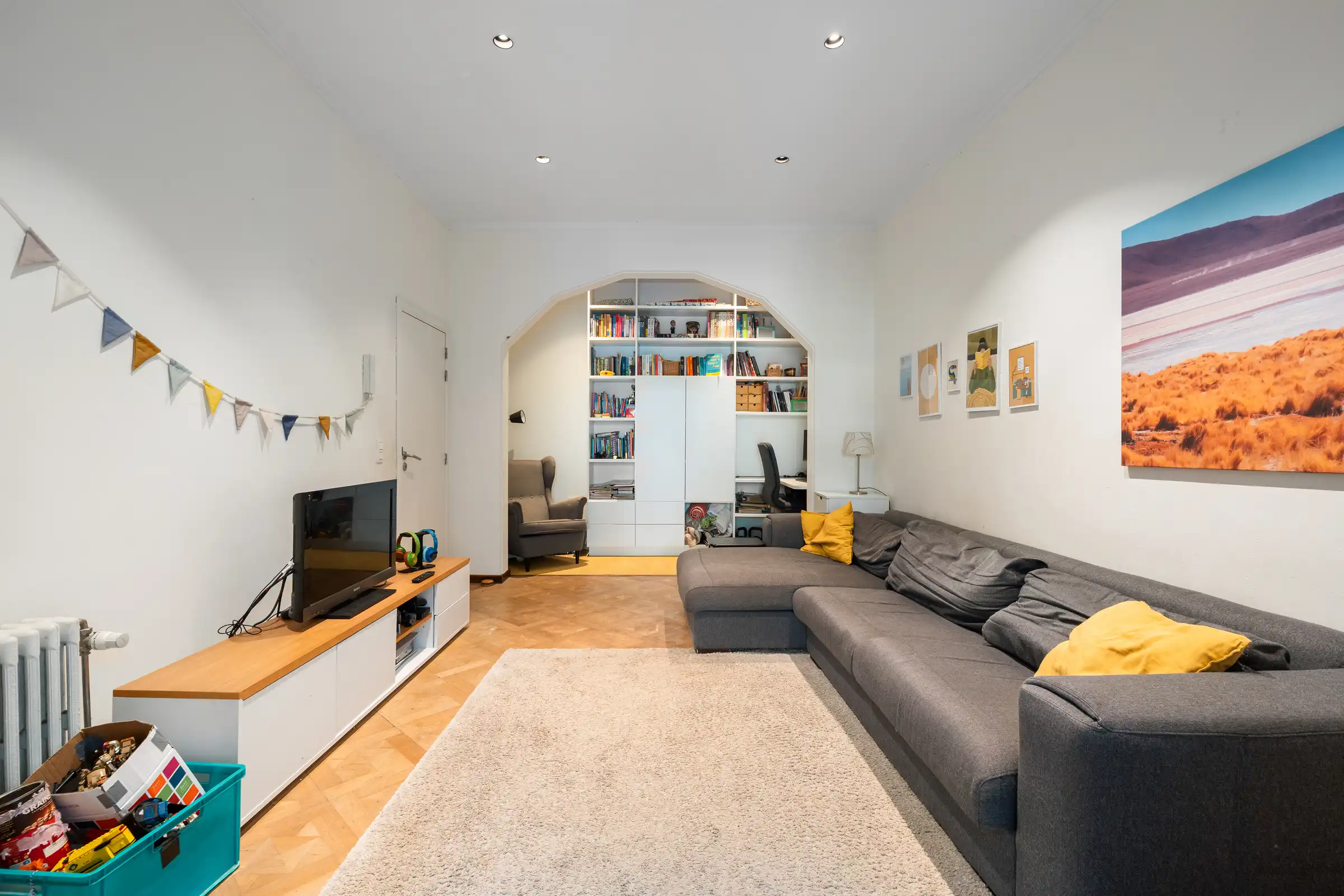 Art-decowoning met 4 slaapkamers, 2 badkmrs en zonnige tuin foto 3