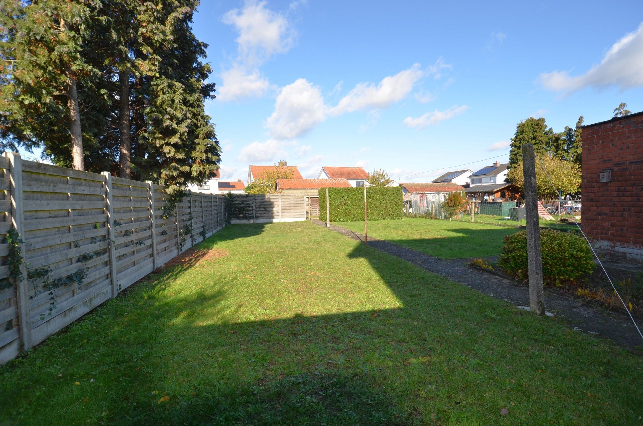 Te renoveren woning op rustige locatie foto 20