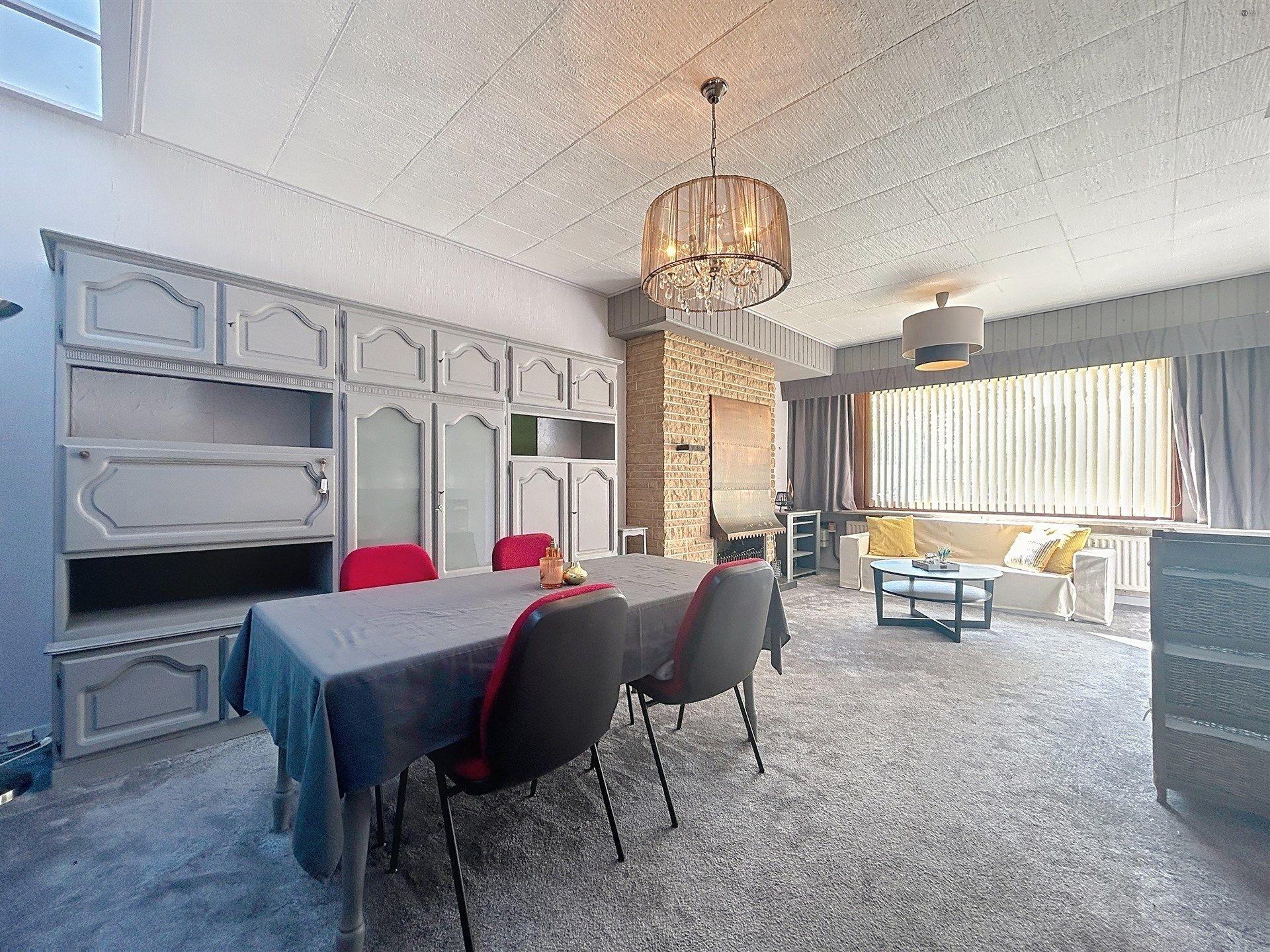 Charmante ruime woning met 4 slaapkamers en bijgebouw (40m²) op perceel van 290m² foto 5