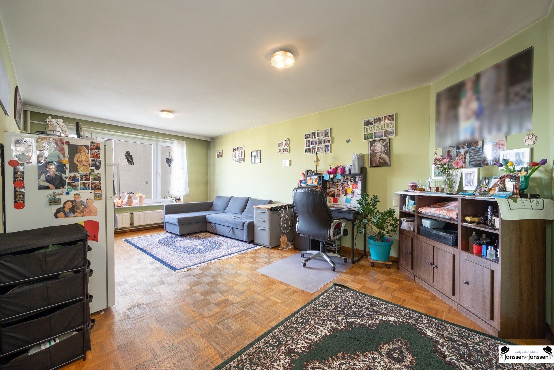 Gezellig appartement met 2 slaapkamers en terras in Deurne foto {{pictureIndex}}