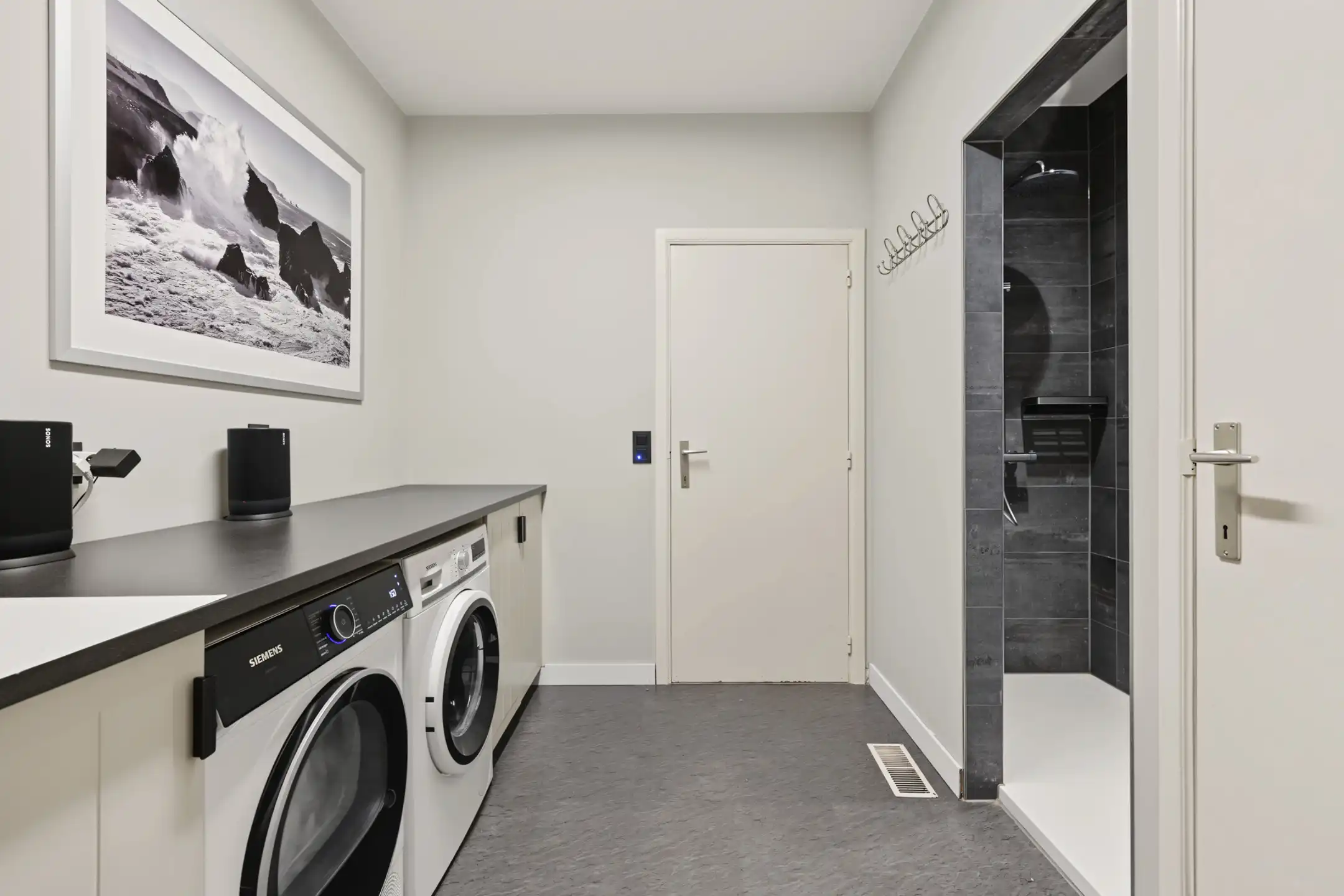Ruime woning in rustige omgeving met tal van mogelijkheden foto 9
