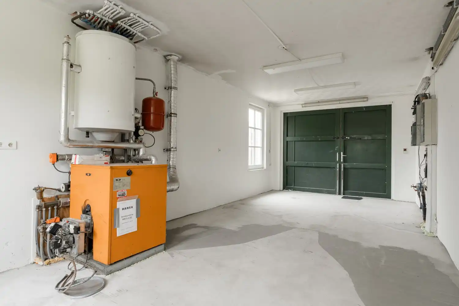 Vrijstaande woning met 5 slk op ruim perceel van 30 are in Pelt foto 14