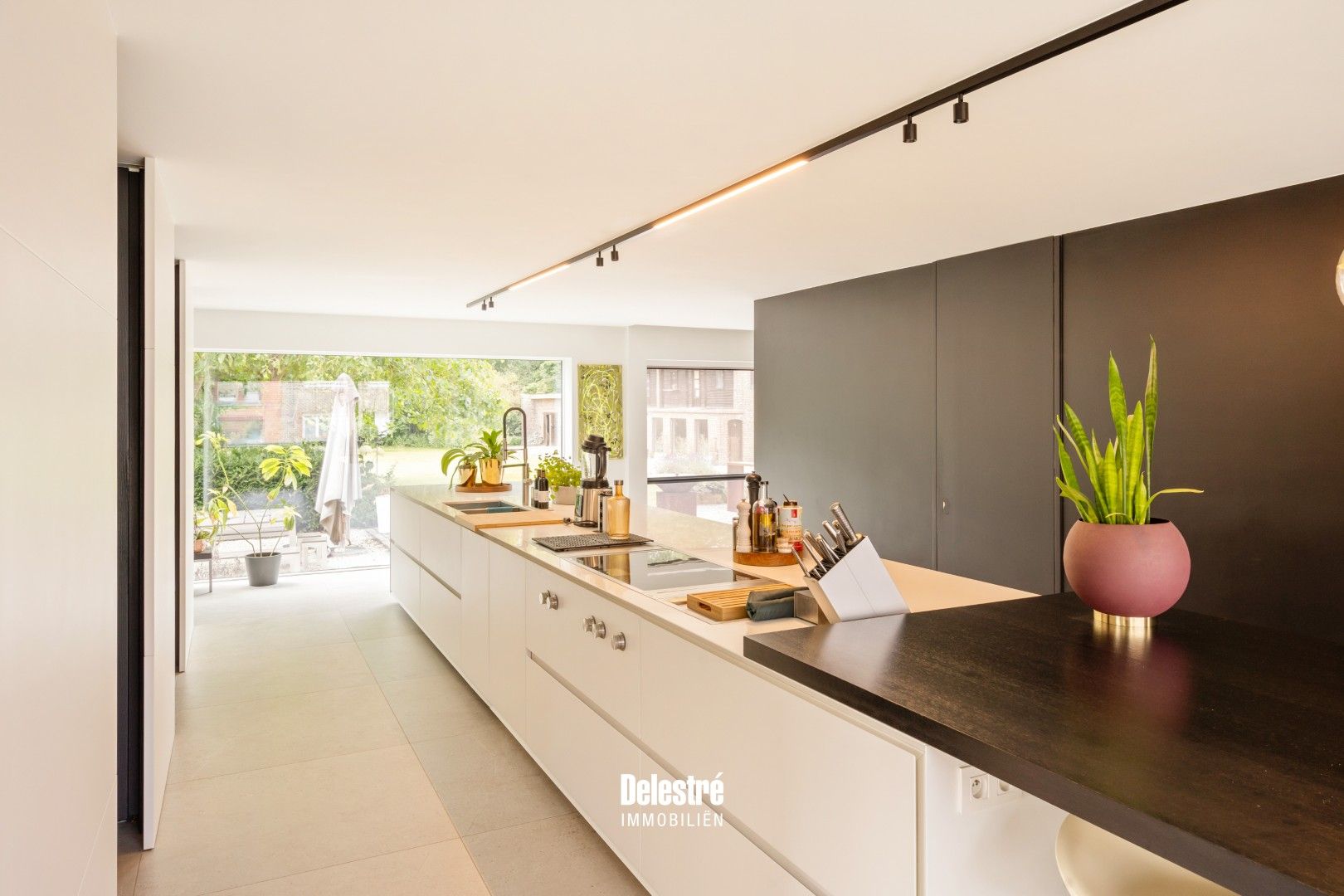 Exclusieve villa met 487m² woonruimte, uitzicht & rust – wonen én werken mogelijk! foto 15
