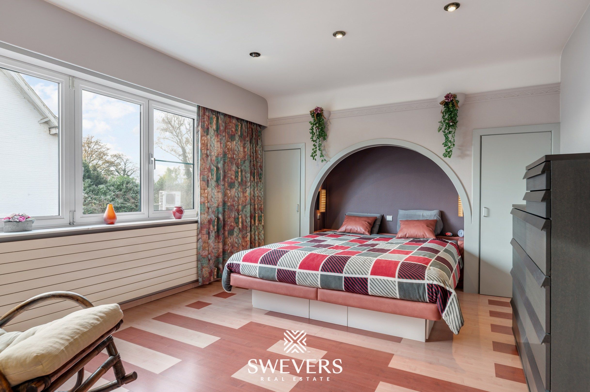 Instapklare gezinswoning op 11are 30ca in centrum Beringen foto 17