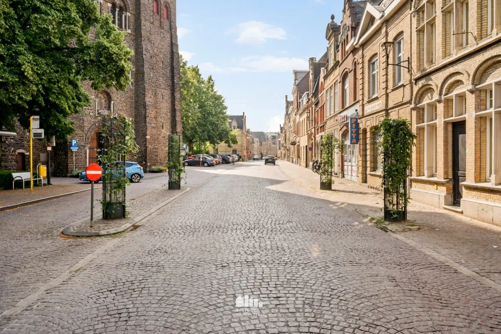 Karaktervolle herenwoning met zonnige stadstuin en smalle, inpandige garage  foto 5