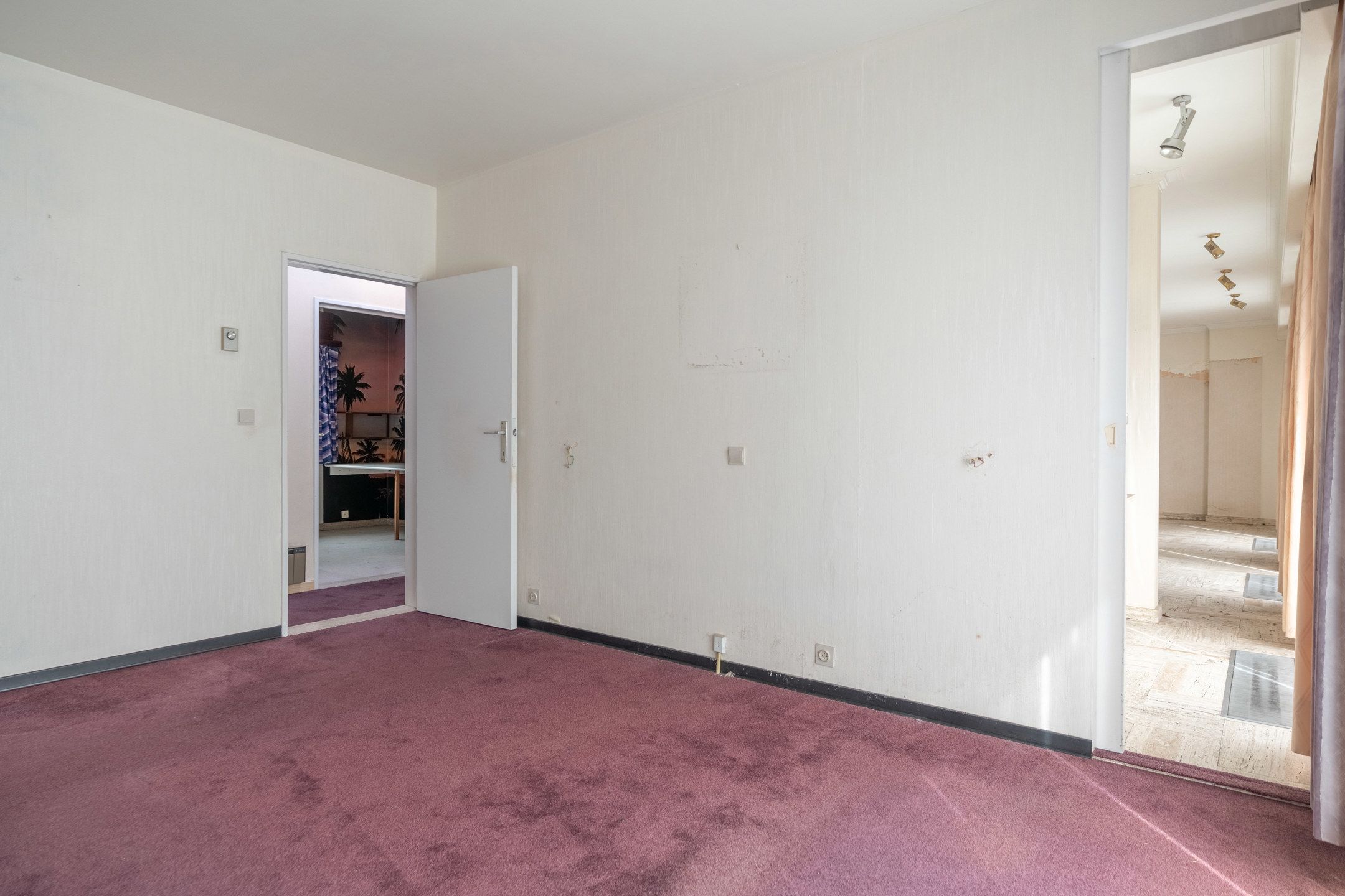 Tijdloze, te renoveren, gelijkvloerswoning op residentiële ligging op 1.400 m² foto 18