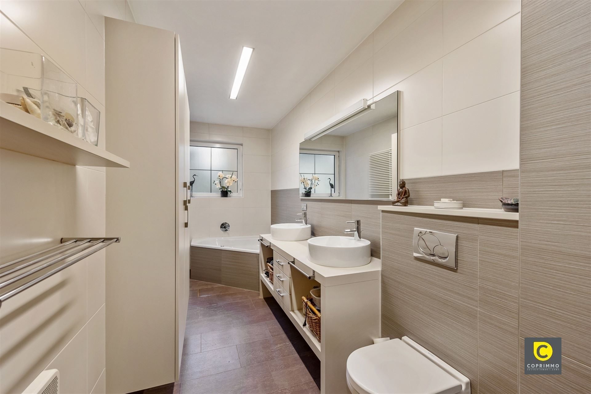 Gezellige woning met garage en tuin! foto 13