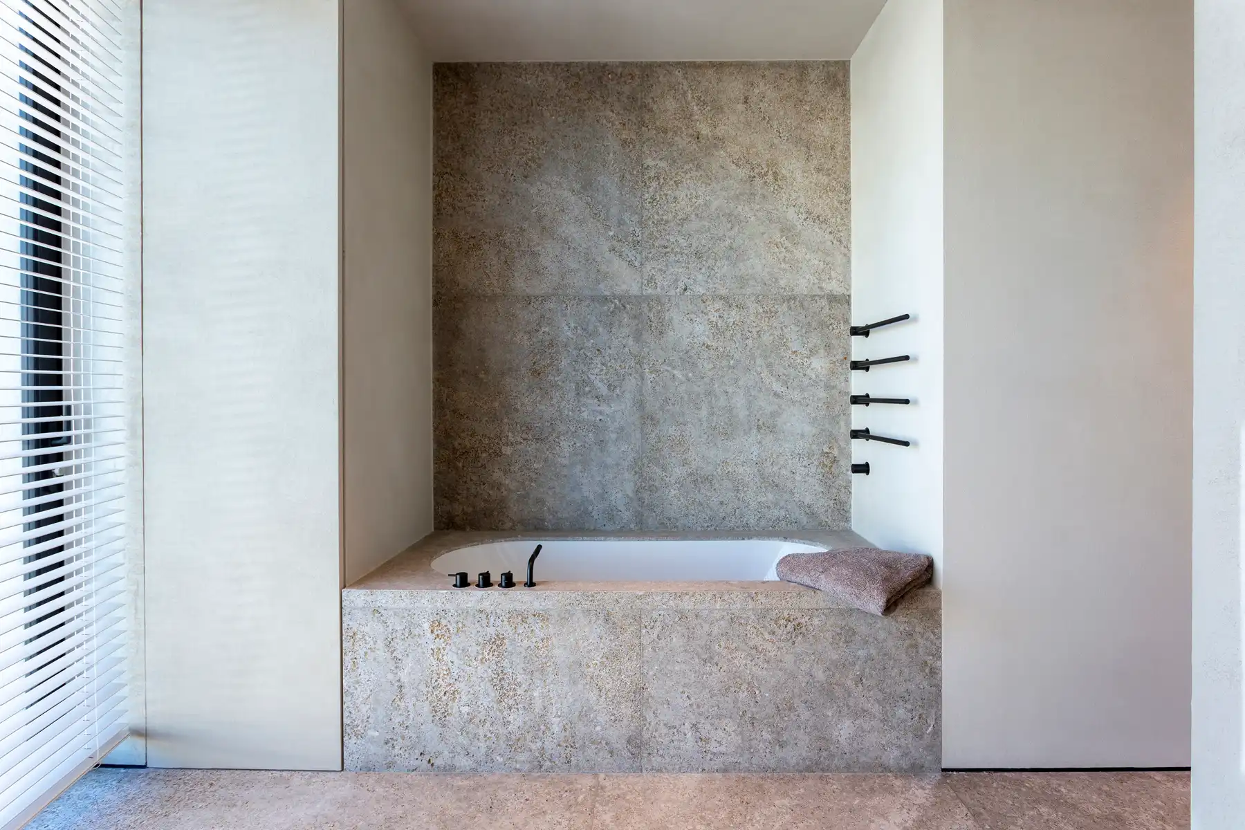 Exclusieve penthouse met royaal terras, hartje Markgrave foto 14