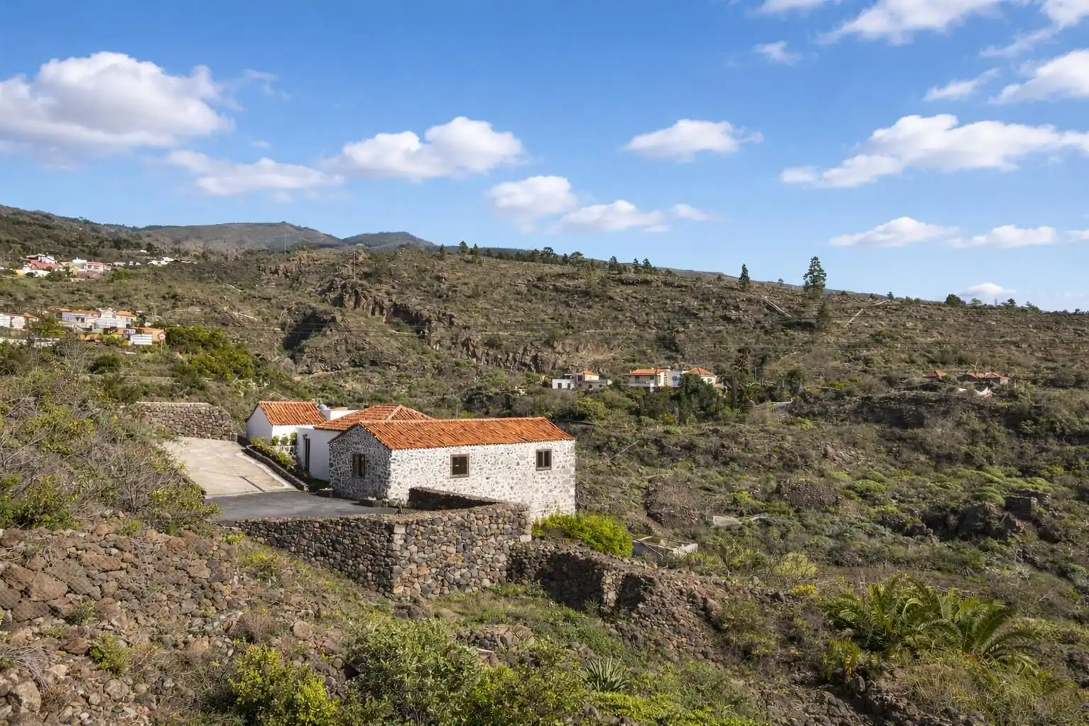 Authentieke woning in historisch dorp Aripe foto 16