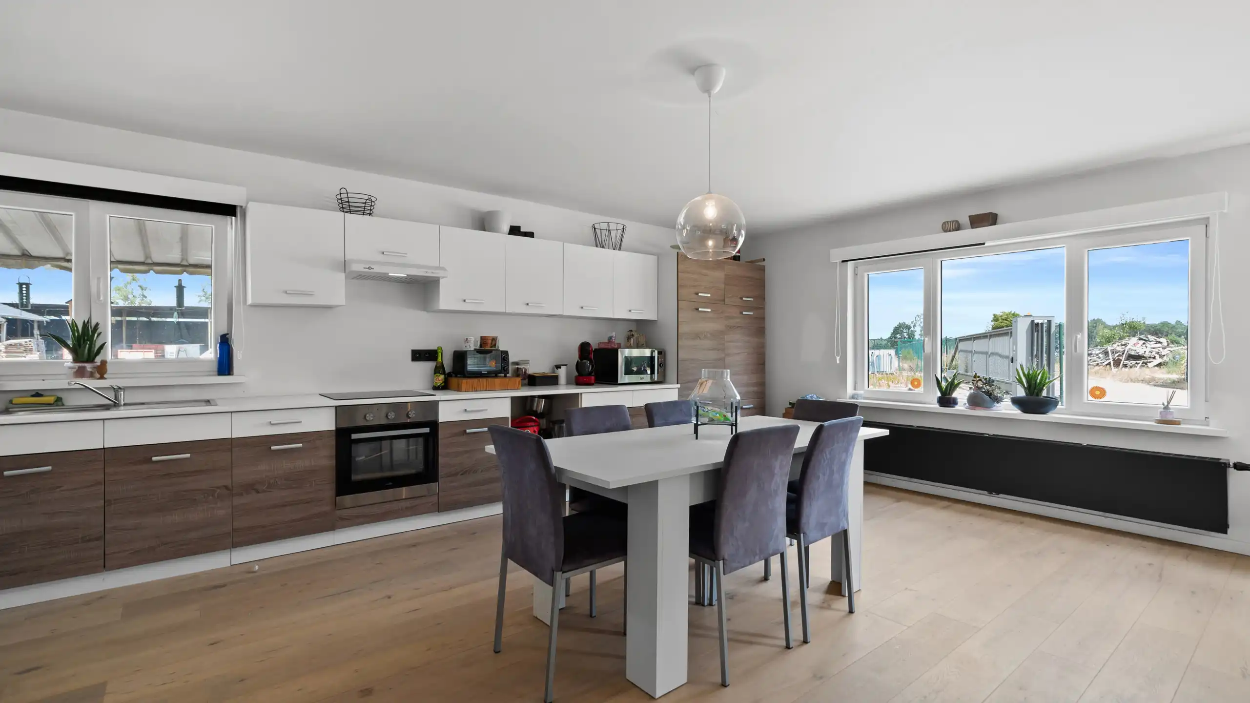 OUDSBERGEN - Zeer ruime landbouwwoning op 2,5ha met loodsen  foto 11